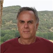 Prof d'espagnol avec un Bac+5, 30 ans d'expérience enseignant adultes et adolescents, tout niveau. Résident aux Andelys, Normandie